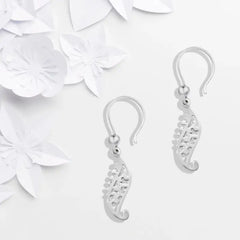 925 sterling silver Arabic-style ajour earring with a textured finish. - Earrings