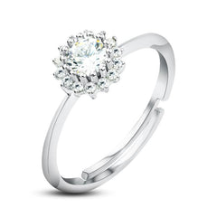 925 silver ring with an aquamarine ice-crushed design, accented by a flower motif for added elegance.