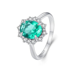 925 sterling silver ring featuring a malachite stone, known for its vibrant green color and natural patterns.