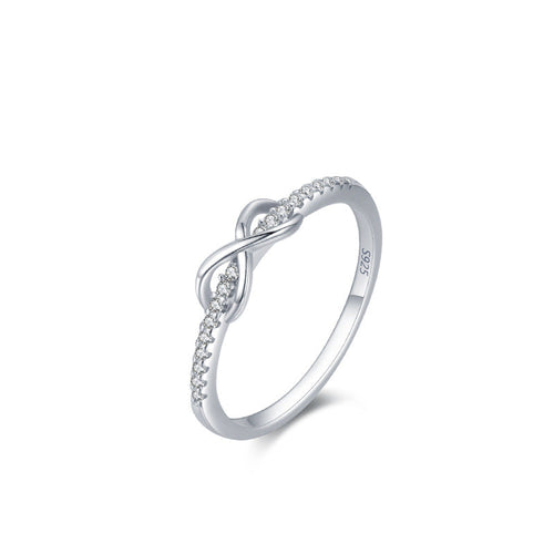 925 silver ring featuring an infinity symbol with zircon stones, symbolizing endless love and connection.