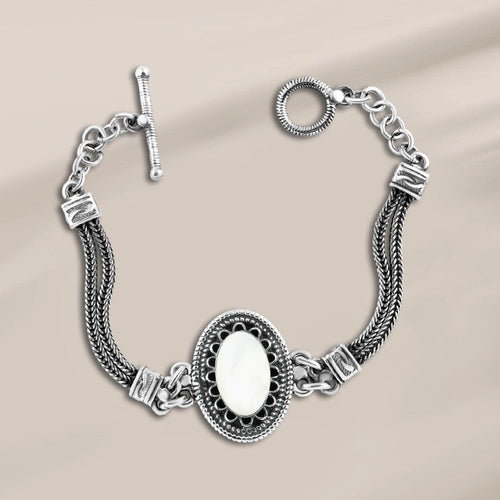 oval bracelet 925 Egyptian silver crowned with a white mother-of-pearl stone - NECKLACES