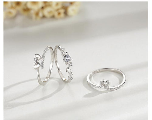 A 925 silver ring with a planet and stars motif, ideal for those enchanted by the cosmos and starry skies.