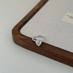 Radiant Heart - 925 Silver Ring - Transparent / 8 - Rings