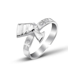Ring 925 Sterling Silver Adorned With The Bust Of Queen Nefertiti - Rings