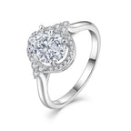 Ring With An Oval Design 925 Sterling Silver