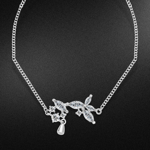 ’Shiny flower bracelet made of 925 sterling silver set with zircon.’ - Transparent - Bracelets