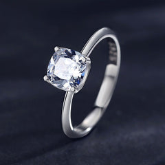 A 925 silver ring featuring a round zircon stone, perfect for a radiant and eye-catching look.