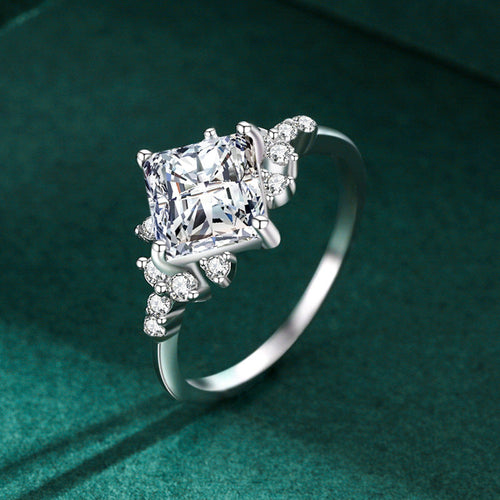 Shiny Zircon 925 Silver Ring - fathyibrahim