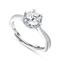 925 sterling silver ring featuring a shiny moissanite stone in a sun design, offering brilliance and warmth.