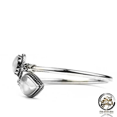 925 Egyptian Silver Bangle Crowned with Mother of Pearl Stone - White - Bangels