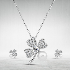 925 sterling silver set adorned with zircon stones in the shape of a flower. - fathyibrahim