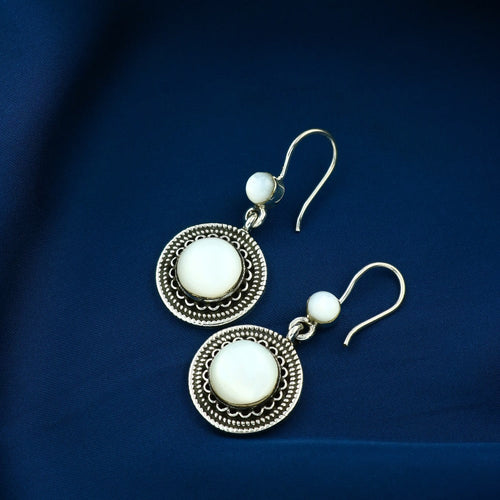 925 Egyptian Silver Earring Crowned with a Pearl Stone - fathyibrahim