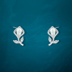 Flower Earring with Pearls and Sparkling Zircon - 925 Sterling Silver - fathyibrahim