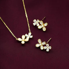 Mother Of Pearl & Zircon Flowers 925 Sterling Silver Set - fathyibrahim