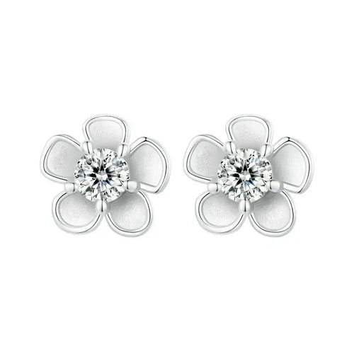 Shiny Moissanite Earring - 925 sterling silver - Transparent